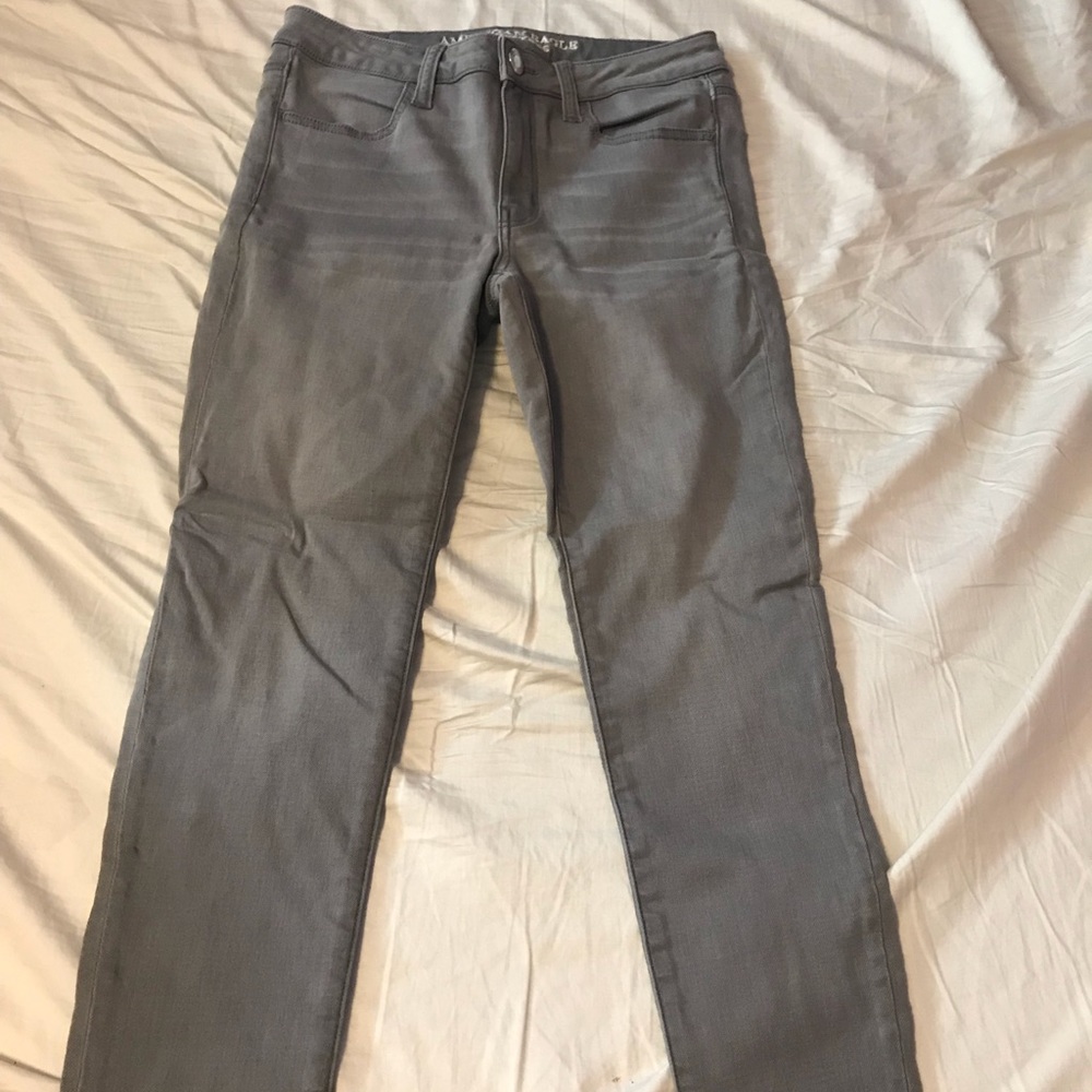 American eagle grey jegging